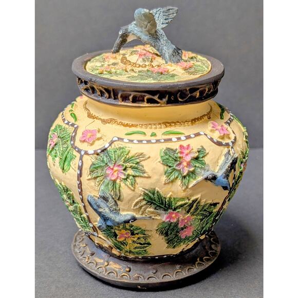 Vtg Hummingbird Floral Trinket Box 3.5" ROUND TABLE DECOR Jewelry Cottage READ - Picture 1 of 12